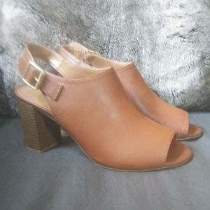 Old Navy - Tan Leather Mules sz 10 - never worn!